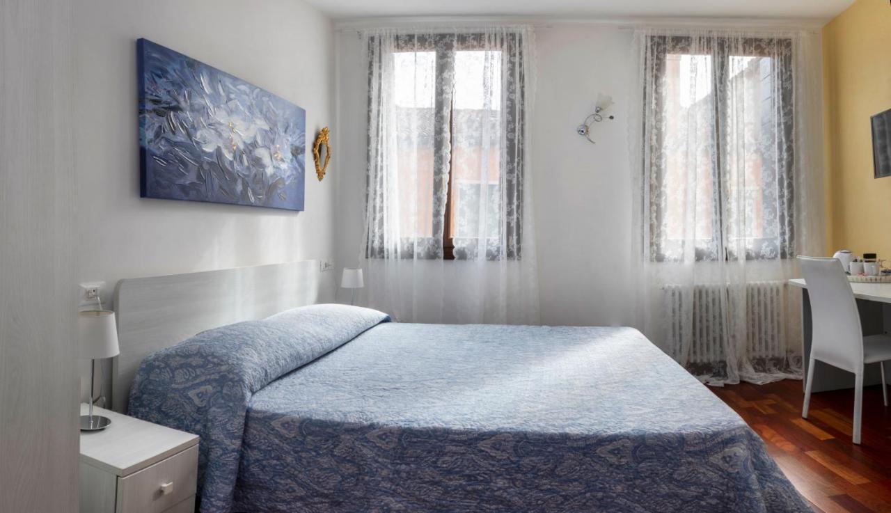 Ca' Degli Specchieri Otel Venedik Dış mekan fotoğraf